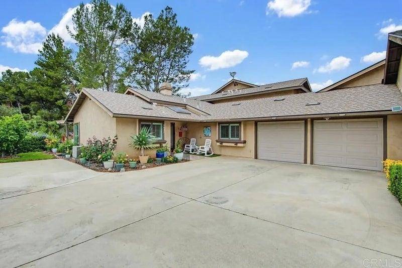 1637 Pala Lake Drive
