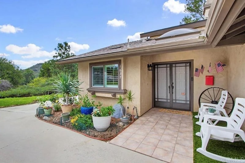 1637 Pala Lake Drive