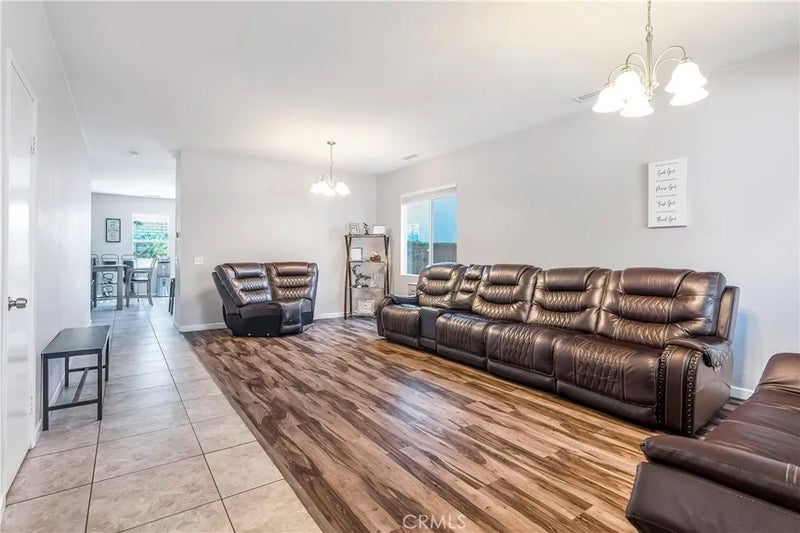 3227 Thistlewood Lane