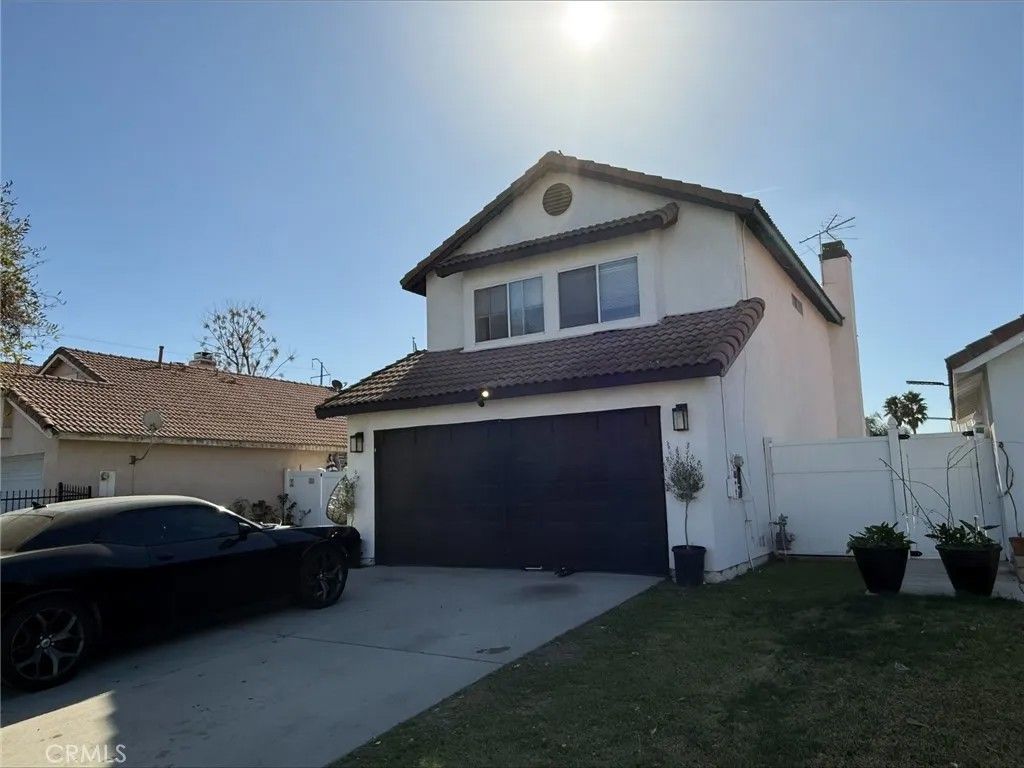 Photo of 377 Aurora Dr, Perris, CA 92571 (MLS # SW26022674)