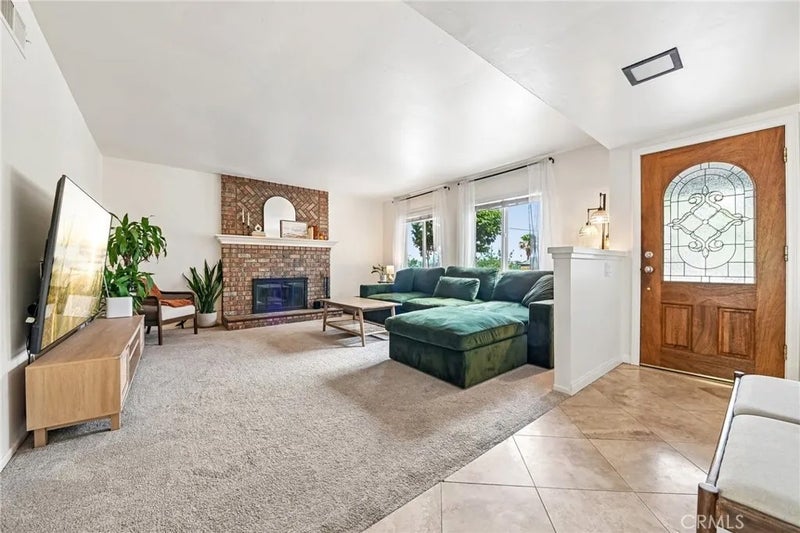 1311 N Meyler