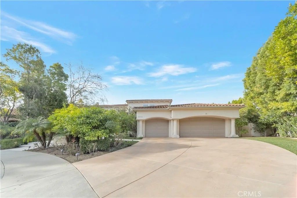 Photo of 3339 Paseo Del Sol, Calabasas, CA 91302 (MLS # SR26017375)
