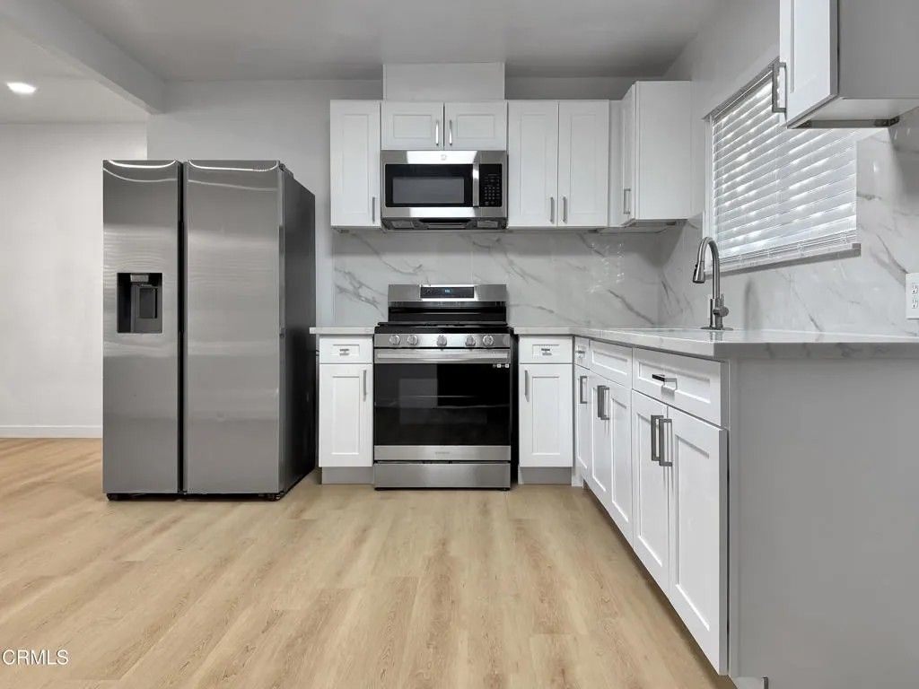 Photo of 820 E Mendocino Street #1, Altadena, CA 91001 (MLS # P1-26899)