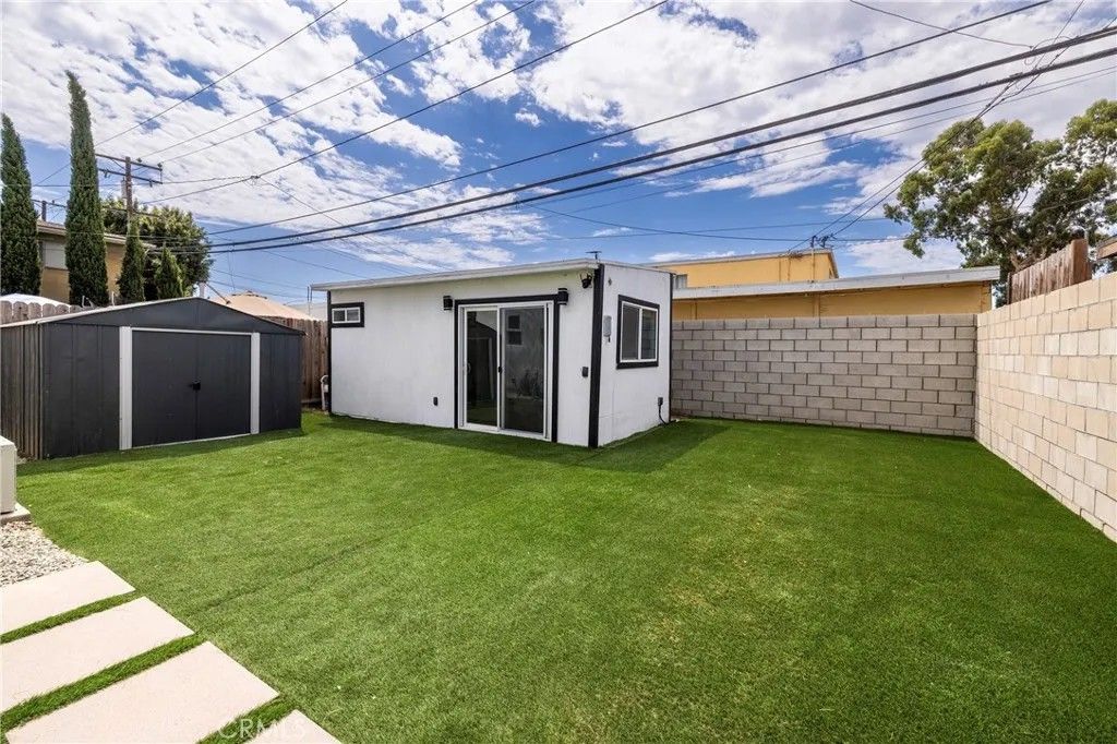 Photo of 5447 Lime Avenue, Long Beach, CA 90805 (MLS # OC26031599)