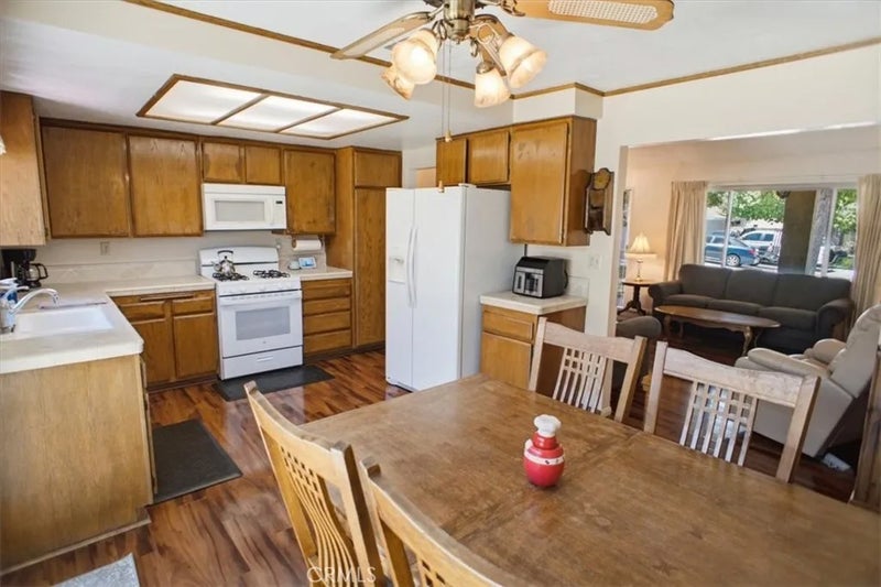 37416 17th East