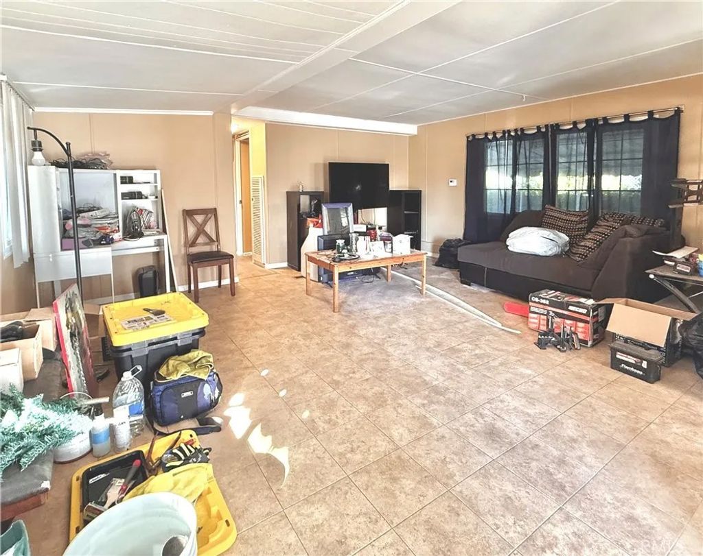 Photo of 160 S Eucalyptus Ave #60, Rialto, CA 92376 (MLS # OC25276233)