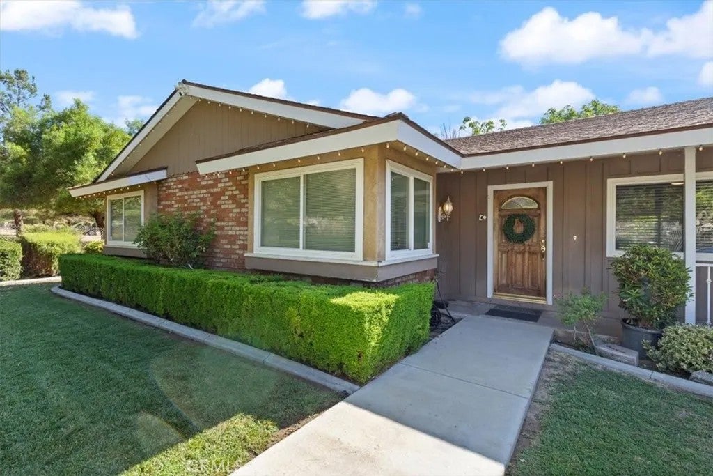 25210 California