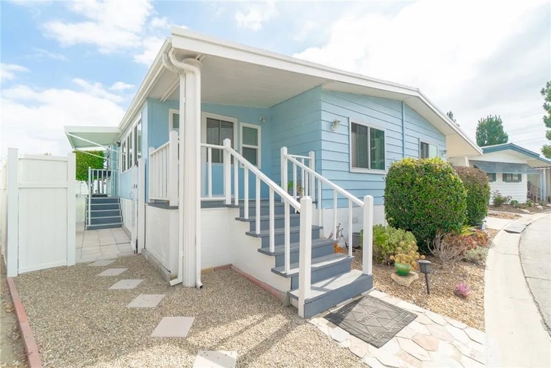 3595 Santa Fe #36