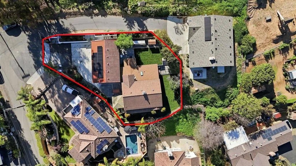 Photo of 11656 Green Ln, Lakeside, CA 92040 (MLS # PTP2600856)