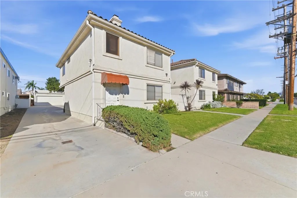 12135 Downey Avenue