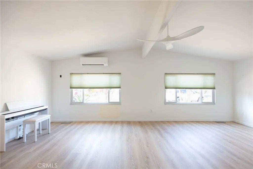 1010 Palm Canyon 311