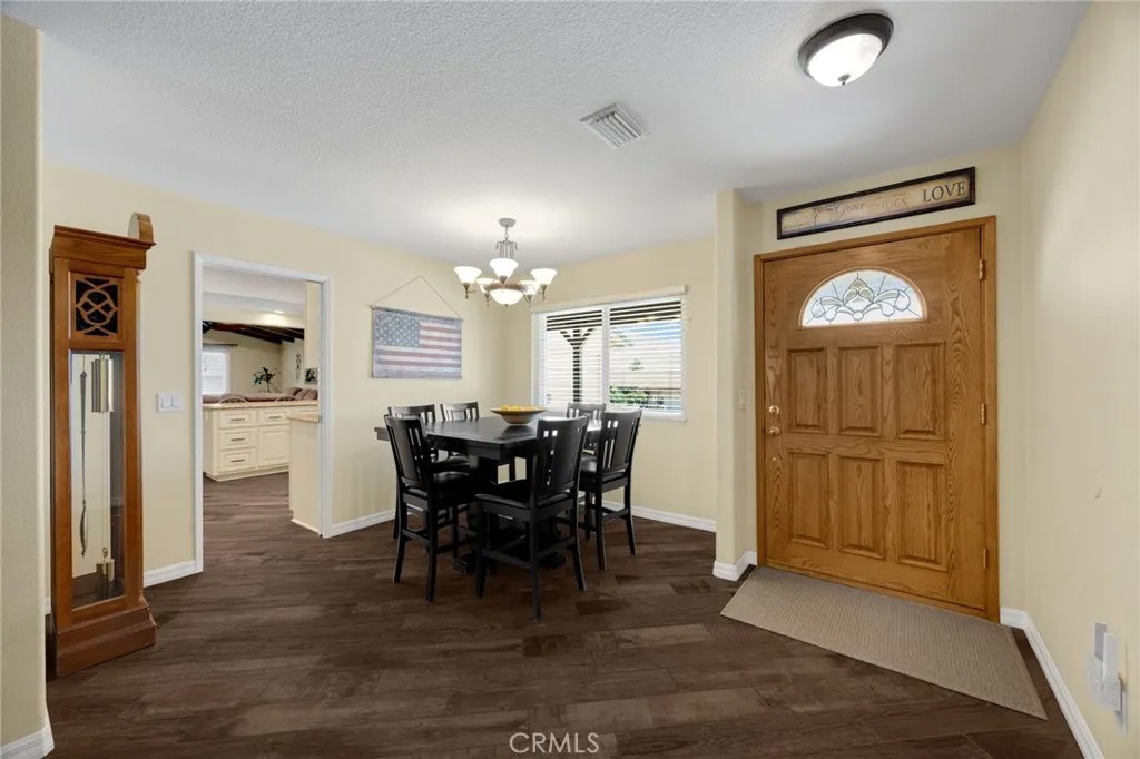 4360 Cedar