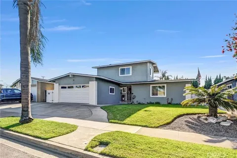 MLS: OC26082786