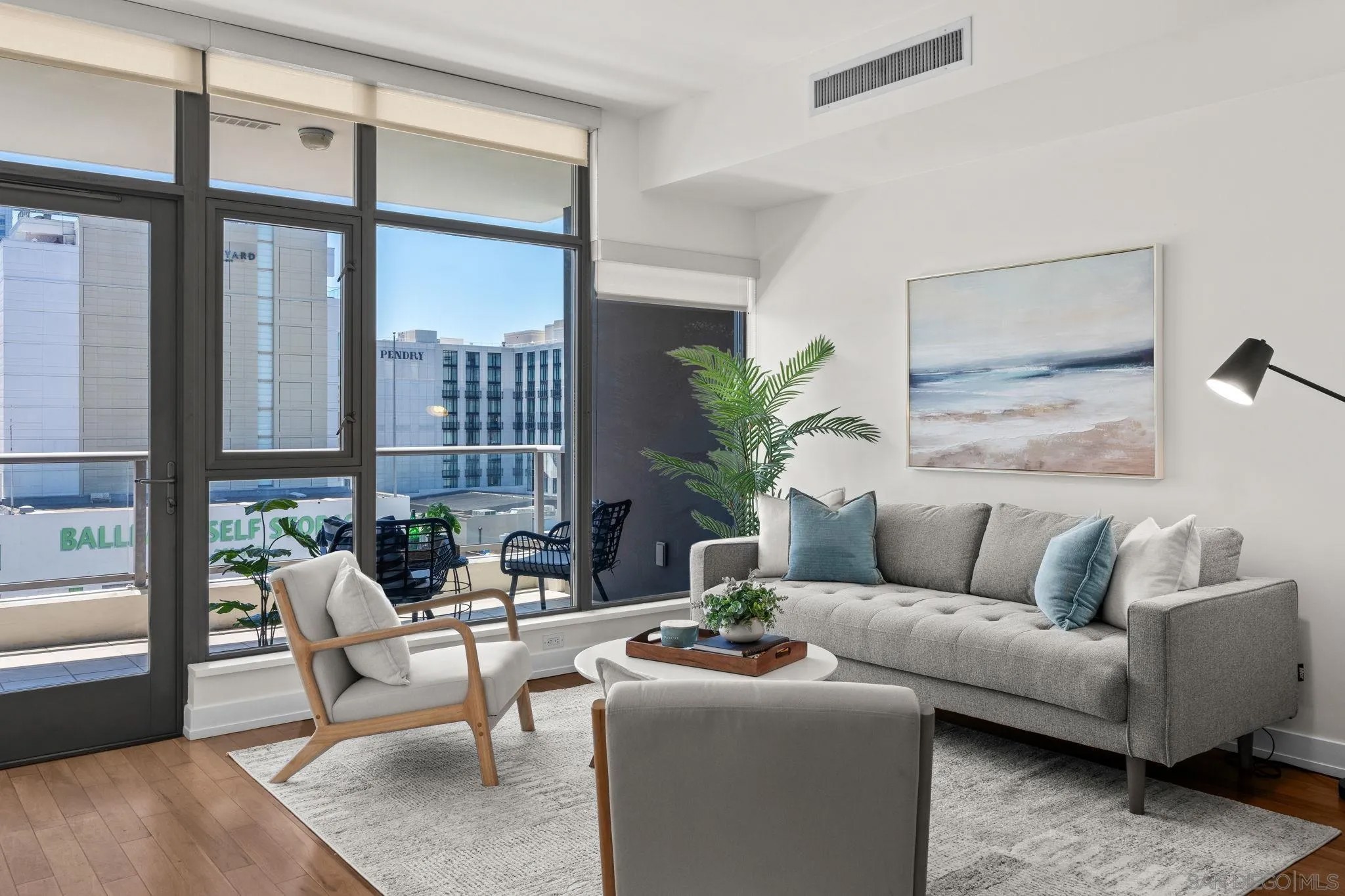575 6Th Ave 605