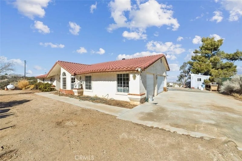 3010 Silver Ridge Drive