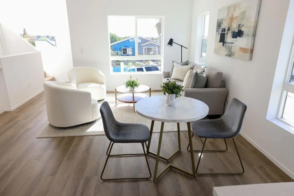 4958 Ocean View Boulevard