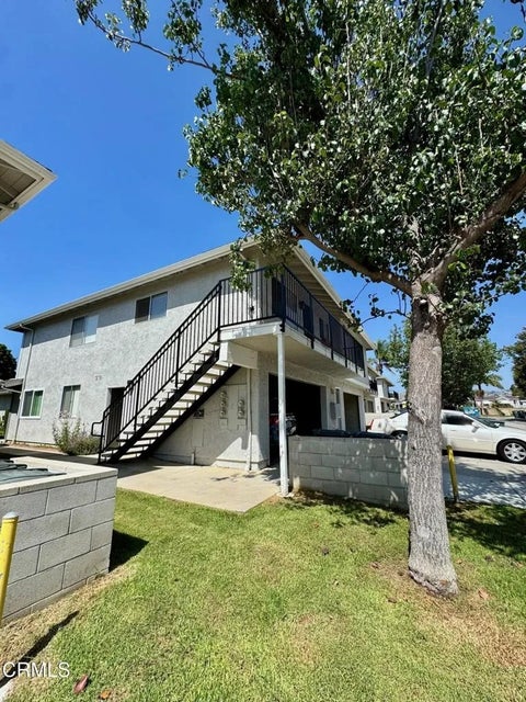 Tiny photo for 1136 Acadia Place #4, Ventura, CA 93003 (MLS # V1-38774)