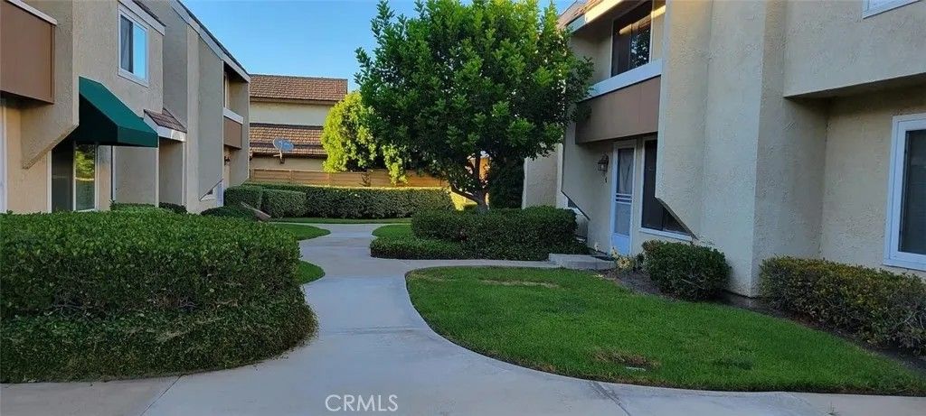 Photo of 5 Goldenwren, Irvine, CA 92604 (MLS # OC25273992)