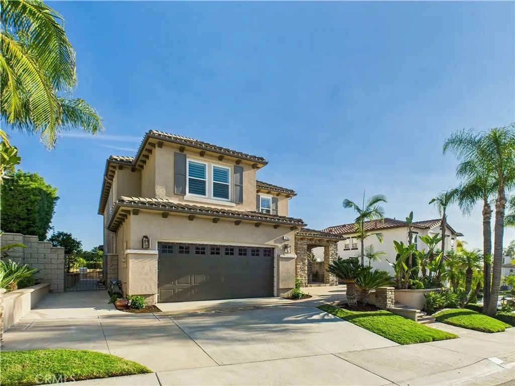 Photo of 3786 Carson Way, Yorba Linda, CA 92886 (MLS # OC25277351)