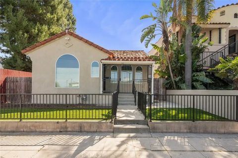 Photo of 747 W 8th St, San Pedro, CA 90731 (MLS # SB26051022)