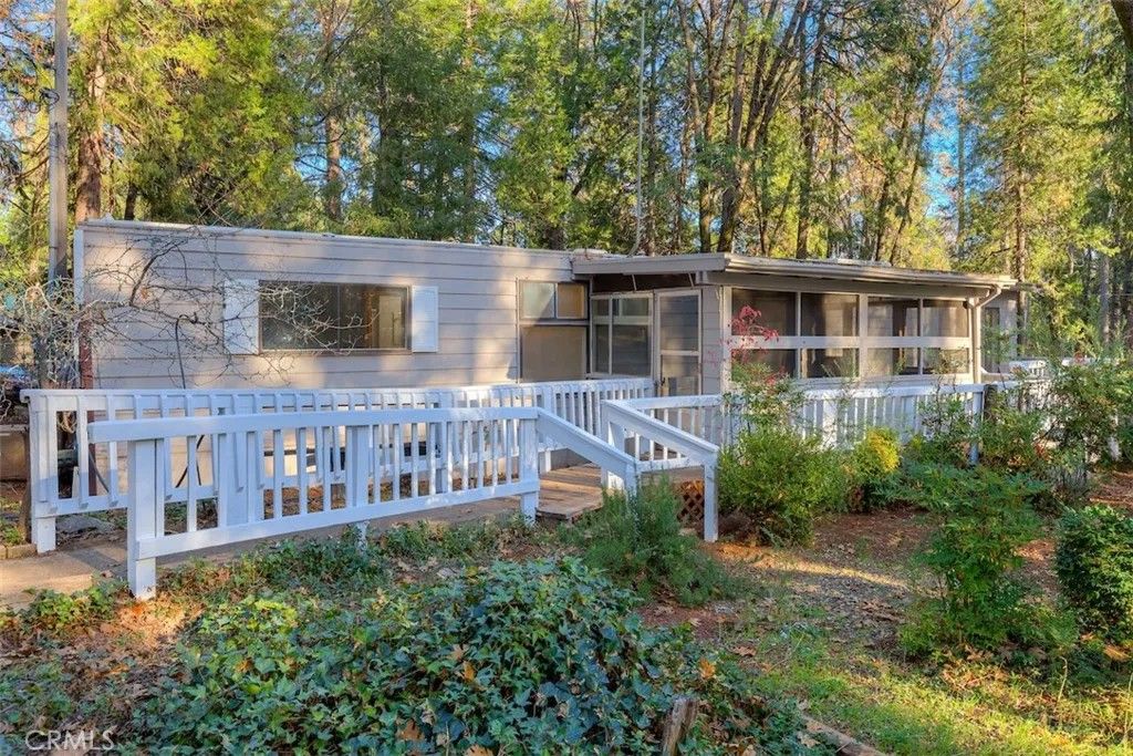 Photo of 14355 Clarion Way, Magalia, CA 95954 (MLS # SN25272888)