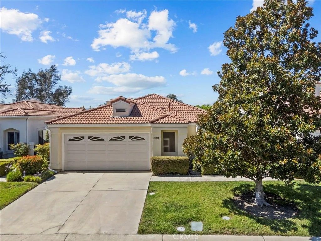 Photo of 40415 Via Francisco, Murrieta, CA 92562 (MLS # SW25201251)
