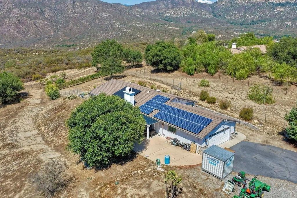Photo of 19205 Marshall Way, Valley Center, CA 92082 (MLS # NDP2508525)