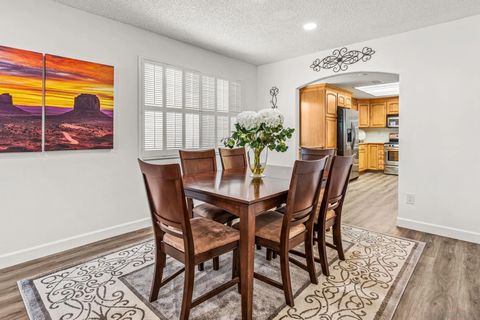 Tiny photo for 1261 La Mirada Ave, Escondido, CA 92026 (MLS # 250043092)