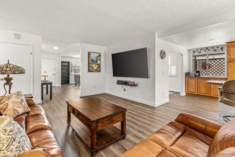 Tiny photo for 1261 La Mirada Ave, Escondido, CA 92026 (MLS # 250043092)