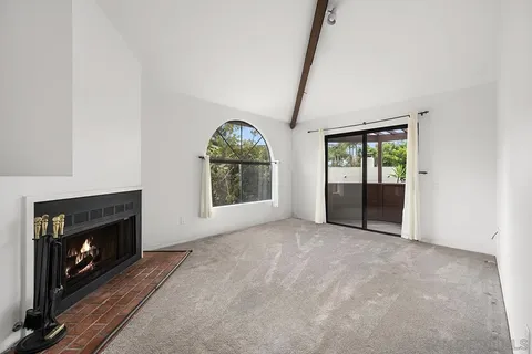 1943 Diamond St, San Diego, CA 92109 - #: 250034475