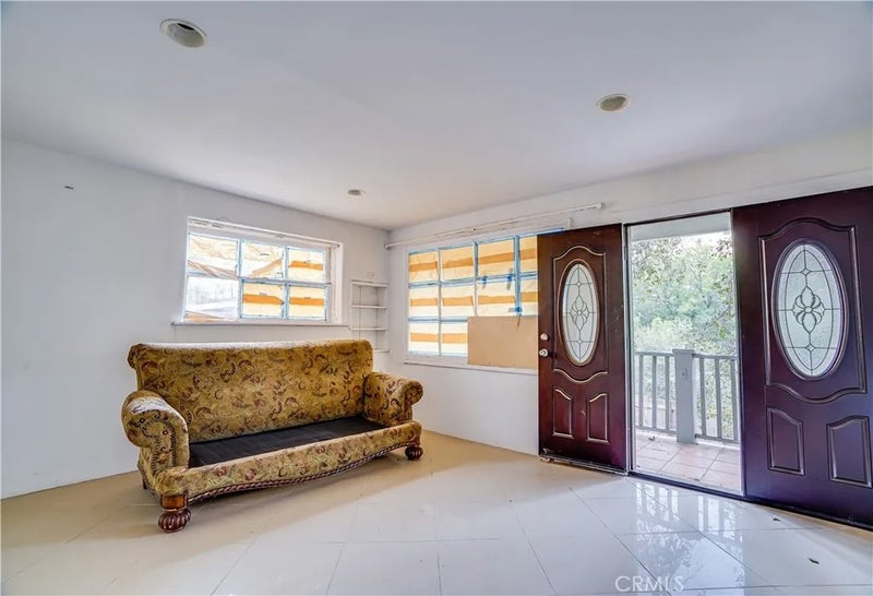 12047 Kagel Canyon