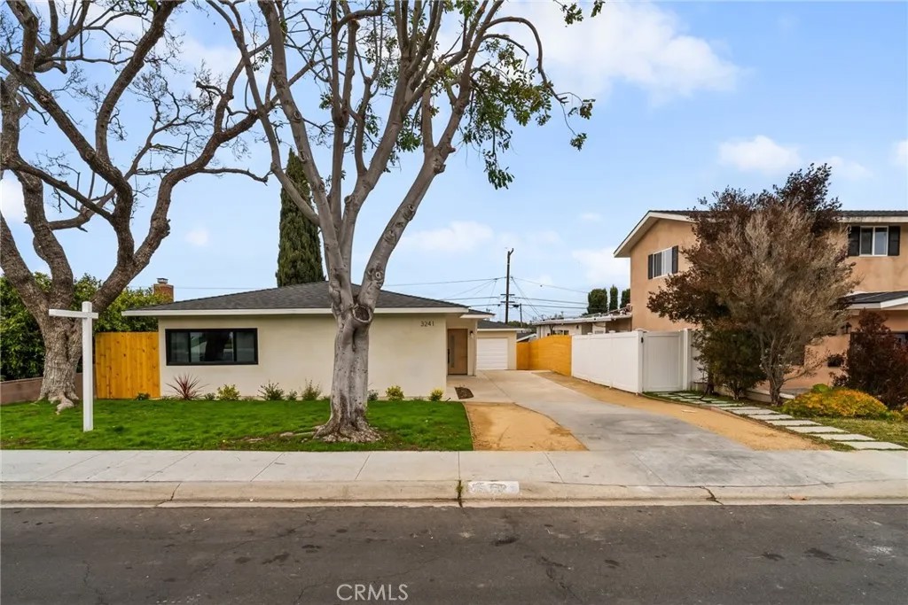 3241 Dalemead Street