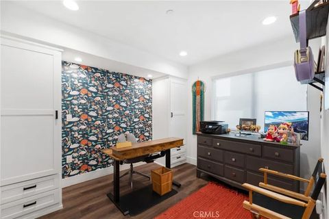 Tiny photo for 11324 W Raitt Lane, North Hollywood, CA 91606 (MLS # PF25248187)