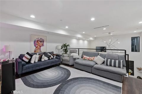 Tiny photo for 11324 W Raitt Lane, North Hollywood, CA 91606 (MLS # PF25248187)