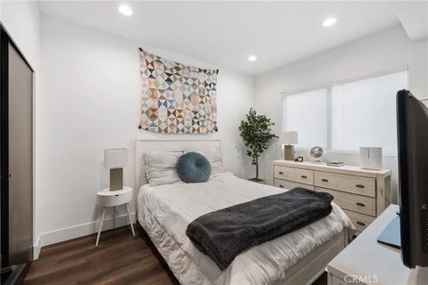 Tiny photo for 11324 W Raitt Lane, North Hollywood, CA 91606 (MLS # PF25248187)