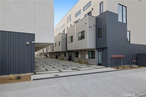 Tiny photo for 11324 W Raitt Lane, North Hollywood, CA 91606 (MLS # PF25248187)