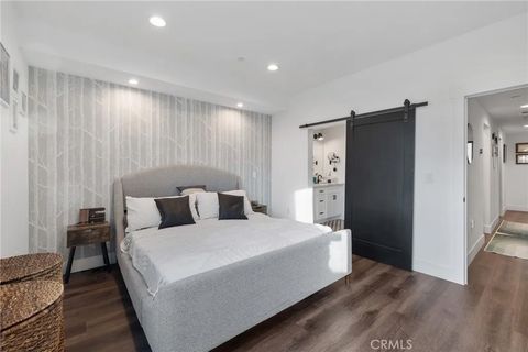 Tiny photo for 11324 W Raitt Lane, North Hollywood, CA 91606 (MLS # PF25248187)