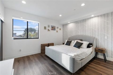 Tiny photo for 11324 W Raitt Lane, North Hollywood, CA 91606 (MLS # PF25248187)