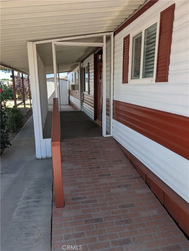 Photo of 15940 Stoddard Wells #82, Victorville, CA 92395 (MLS # HD26148060)
