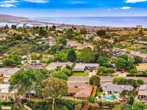 Photo of 5877 Soledad Mountain Road, La Jolla, CA 92037 (MLS # 260010012)