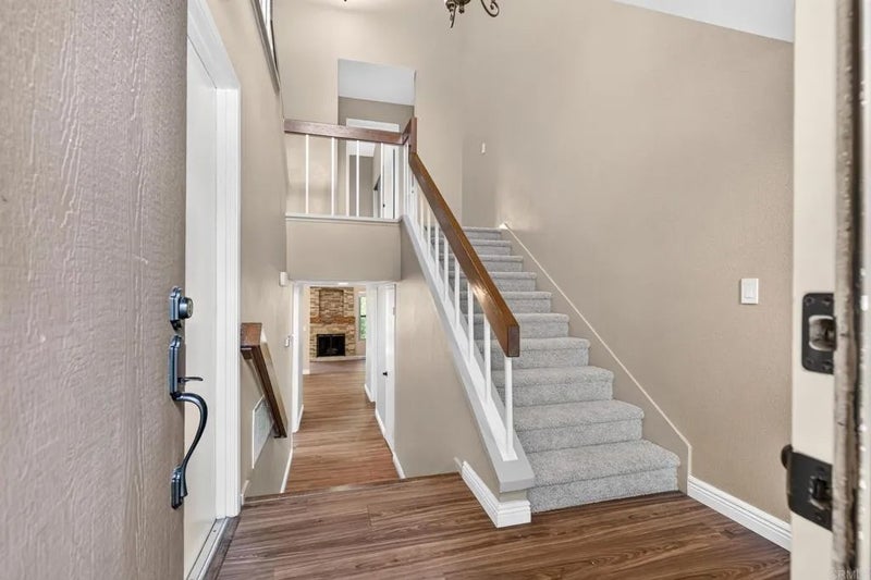 1209 Wren Glen
