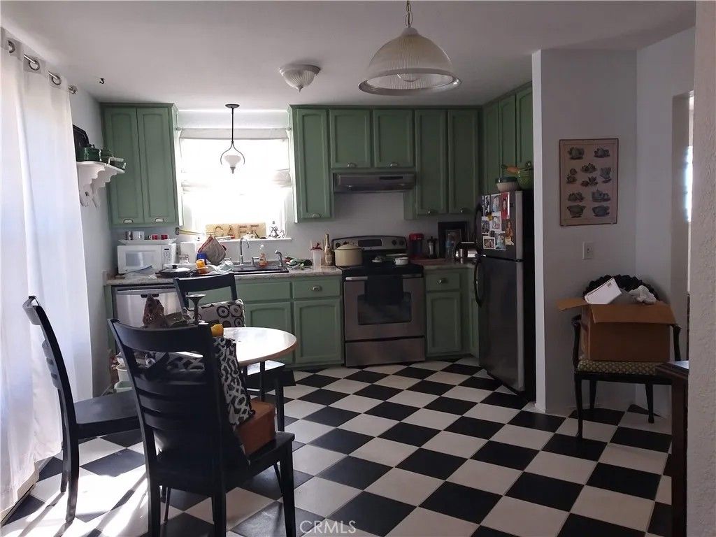 Photo of 8405 Broadview Dr, Kelseyville, CA 95451 (MLS # LC25281127)