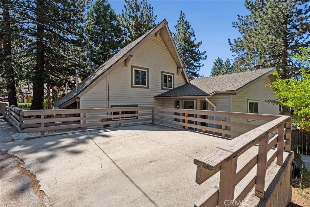 31041 Wild Oak
