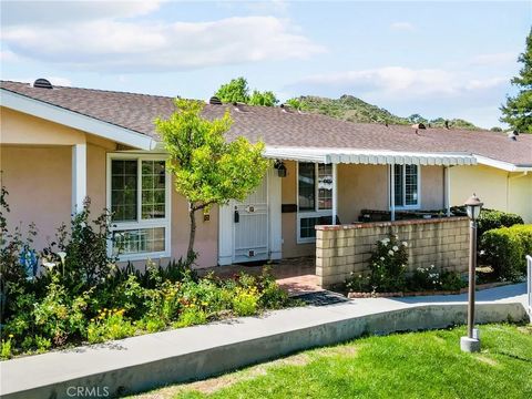 19163 Avenue Of The Oaks A Newhall CA 91321