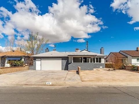 419 W Avenue J10 Lancaster CA 93534