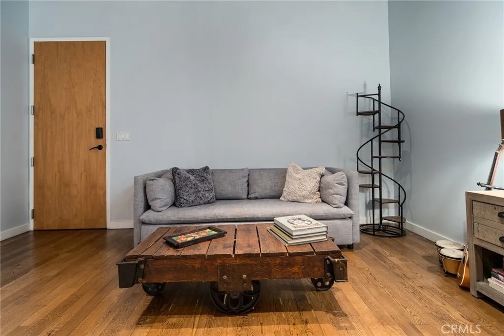 1100 E 3rd Street 205