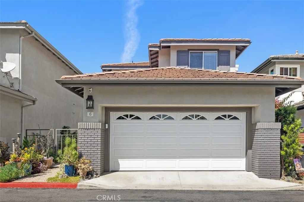 Photo of 6 Cottage Ln, Aliso Viejo, CA 92656 (MLS # OC26067185)