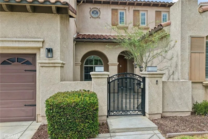 15590 Syracuse Lane