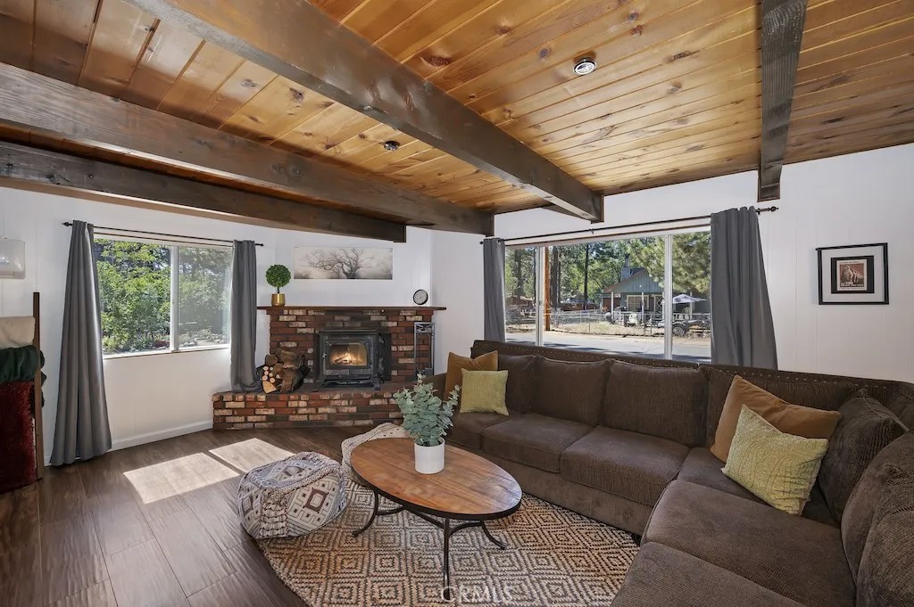 404 W Mojave