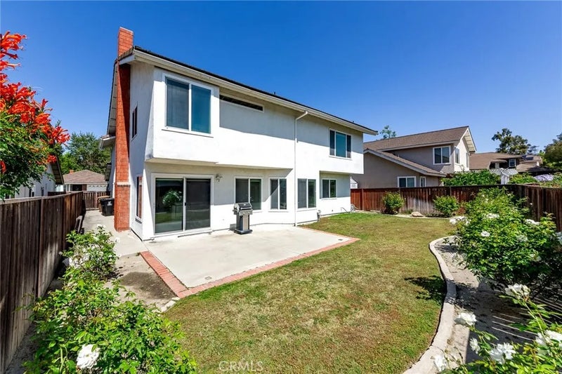 2106 Greenwood Court